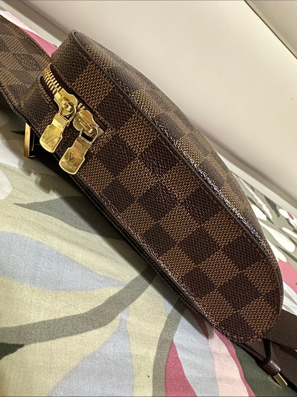 Louis Vuitton Damier Ebene Geronimos Unisex - Picture 4 of 14